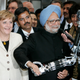 Illustration for article titled Politicians Shaking Hands With Robots, Ranked